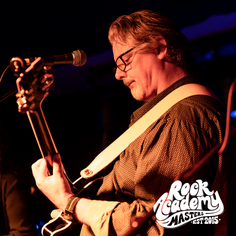 Guitar - Rock Academy Masters